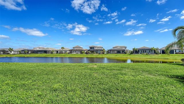 16905 SWEETWATER VILLAGE DRIVE, Bradenton, FL 34211
