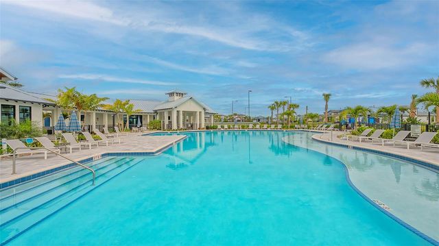 16905 SWEETWATER VILLAGE DRIVE, Bradenton, FL 34211