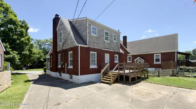 2412 Bradley Ave, Louisville, KY 40217