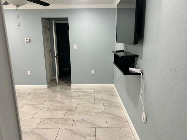 5504 ALDANA DRIVE, Tampa, FL 33614