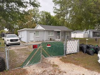 5504 ALDANA DRIVE, Tampa, FL 33614