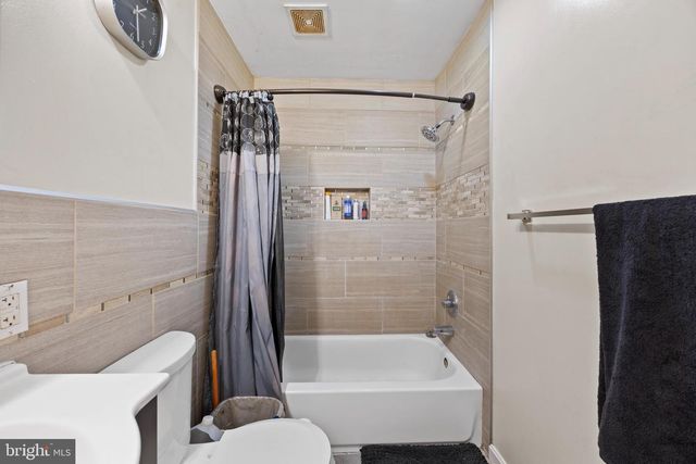 409 70TH ST, Capitol Heights, MD 20743