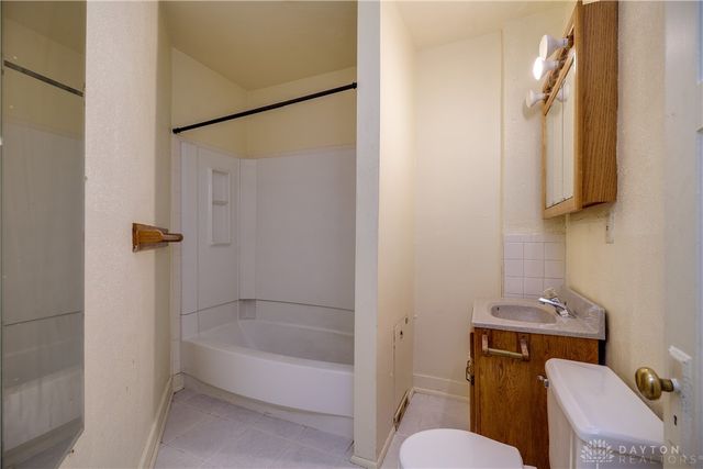 1053 Highland Avenue 1051, Dayton, OH 45410