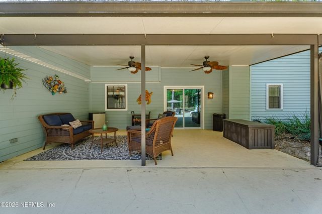 836 LAKE ASBURY Drive, Green Cove Springs, FL 32043