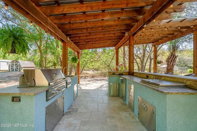 836 LAKE ASBURY Drive, Green Cove Springs, FL 32043