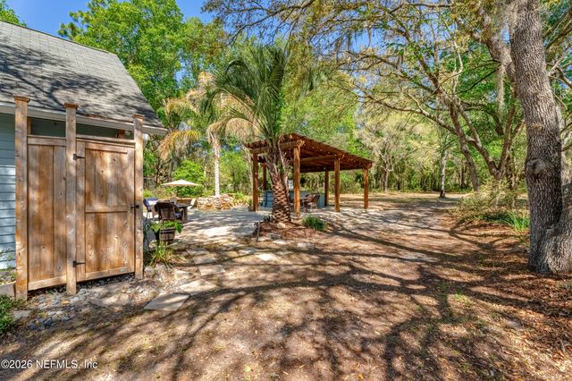 836 LAKE ASBURY Drive, Green Cove Springs, FL 32043