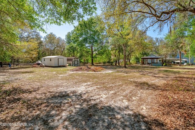 836 LAKE ASBURY Drive, Green Cove Springs, FL 32043