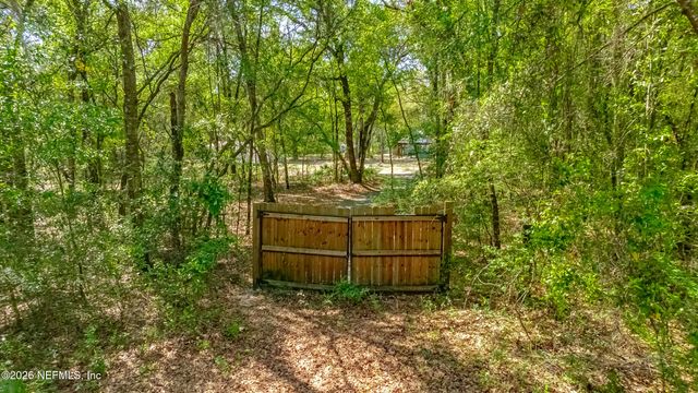 836 LAKE ASBURY Drive, Green Cove Springs, FL 32043
