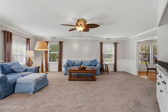 836 LAKE ASBURY Drive, Green Cove Springs, FL 32043