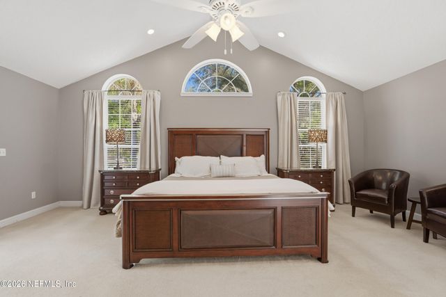 836 LAKE ASBURY Drive, Green Cove Springs, FL 32043