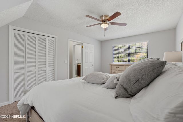 836 LAKE ASBURY Drive, Green Cove Springs, FL 32043