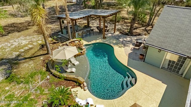 836 LAKE ASBURY Drive, Green Cove Springs, FL 32043