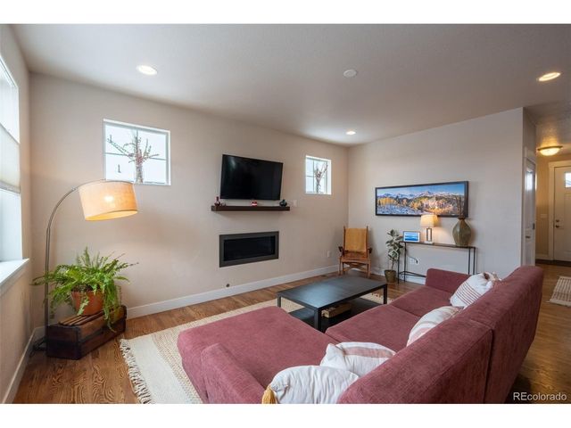 2853 Cascade Creek Dr, Lafayette, CO 80026