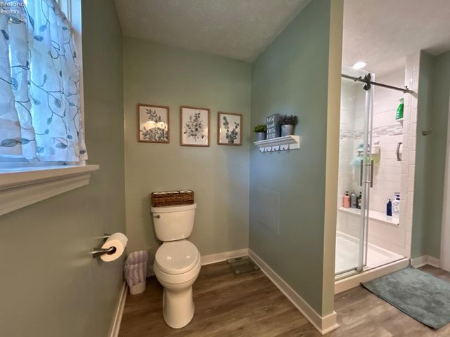 1052 Arrowhead, Vermilion, OH 44089
