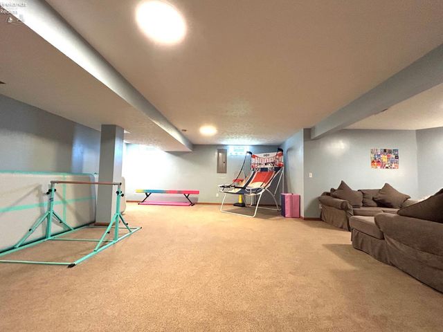 1052 Arrowhead, Vermilion, OH 44089