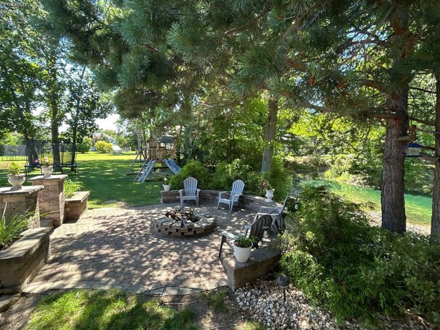 1052 Arrowhead, Vermilion, OH 44089