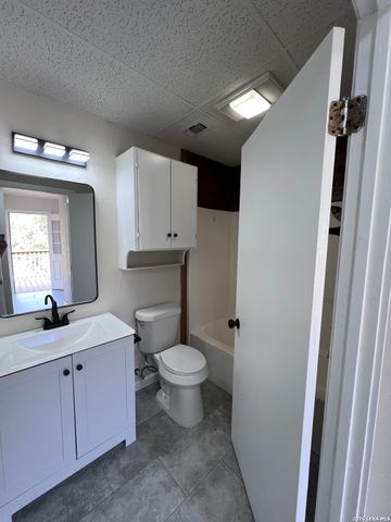 1156 Deerwood, Canyon Lake, TX 78133