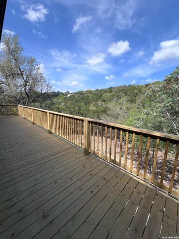 1156 Deerwood, Canyon Lake, TX 78133