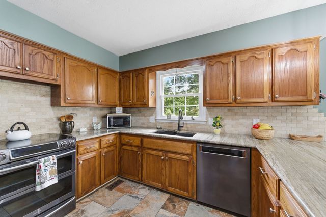 5159 Reeder School Rd, Greenbrier, TN 37073