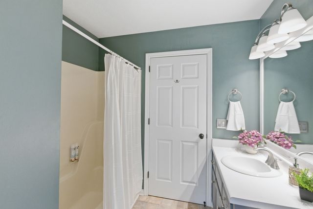 5159 Reeder School Rd, Greenbrier, TN 37073