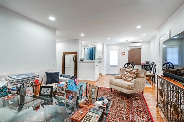 1513 HUNTINGTON Drive, South Pasadena, CA 91030