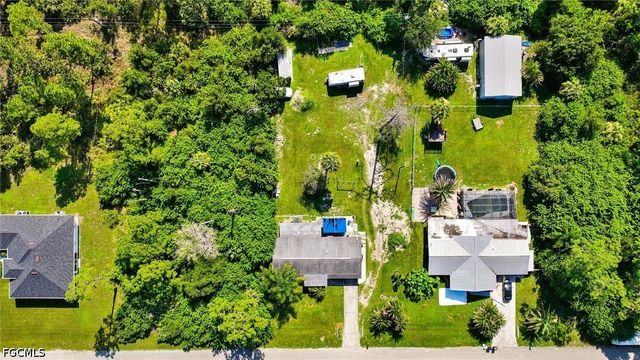 918 McKinley AVE, Lehigh Acres, FL 33972