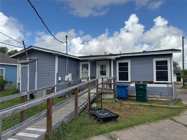 1634 Brentwood Dr, Corpus Christi, TX 78415