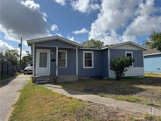 1634 Brentwood Dr, Corpus Christi, TX 78415