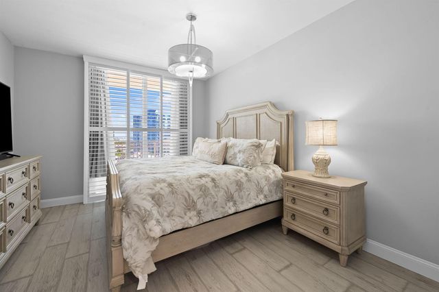 511 SE 5 Avenue 1409, Fort Lauderdale, FL 33301
