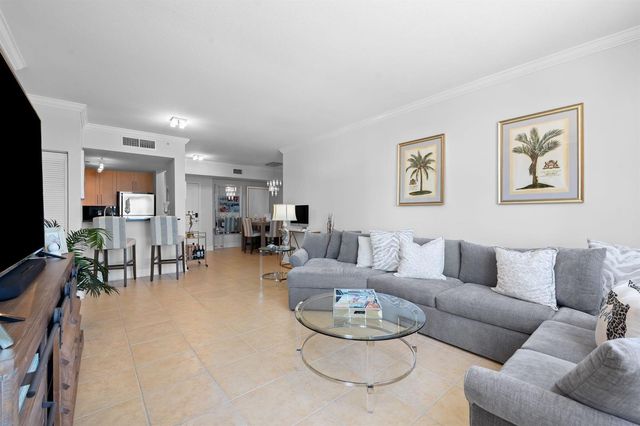 511 SE 5 Avenue 1409, Fort Lauderdale, FL 33301