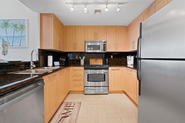 511 SE 5 Avenue 1409, Fort Lauderdale, FL 33301