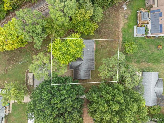 570 Crest Street, St Clair, MO 63077