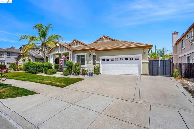 2611 Torrey Pines Dr, Brentwood, CA 94513