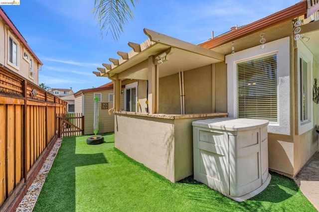 2611 Torrey Pines Dr, Brentwood, CA 94513