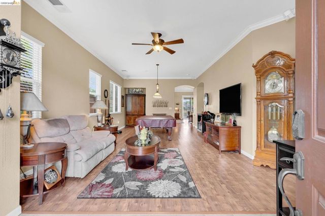 2611 Torrey Pines Dr, Brentwood, CA 94513