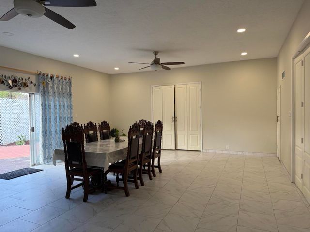 7209 Vista Del Arroyo Avenue NE, Albuquerque, NM 87109