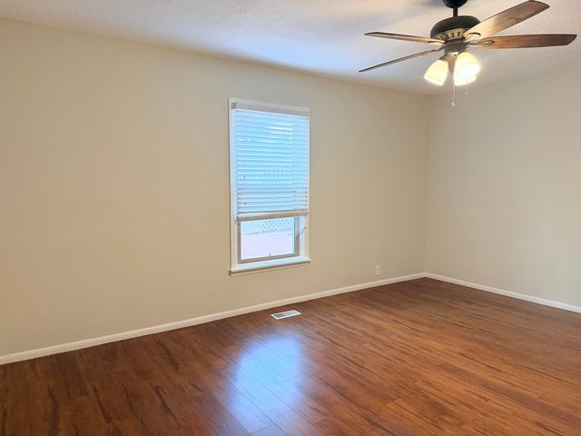 7209 Vista Del Arroyo Avenue NE, Albuquerque, NM 87109