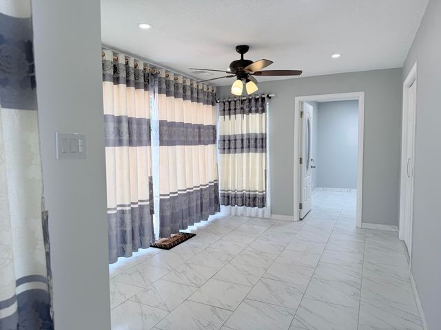 7209 Vista Del Arroyo Avenue NE, Albuquerque, NM 87109