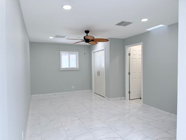 7209 Vista Del Arroyo Avenue NE, Albuquerque, NM 87109