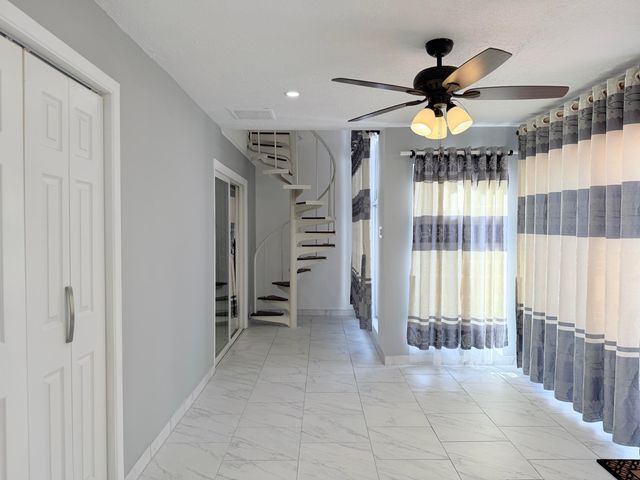 7209 Vista Del Arroyo Avenue NE, Albuquerque, NM 87109