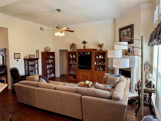 1333 E Highland Road, Waxahachie, TX 75167