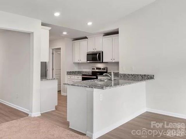 1637 Nia Road, Charlotte, NC 28215