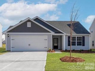 1637 Nia Road, Charlotte, NC 28215