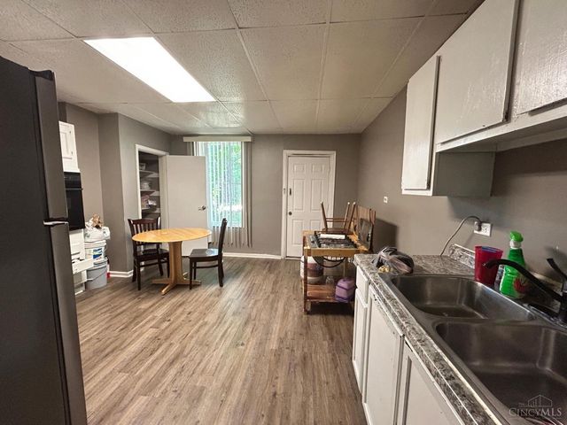 1242 Quebec Road, Cincinnati, OH 45205