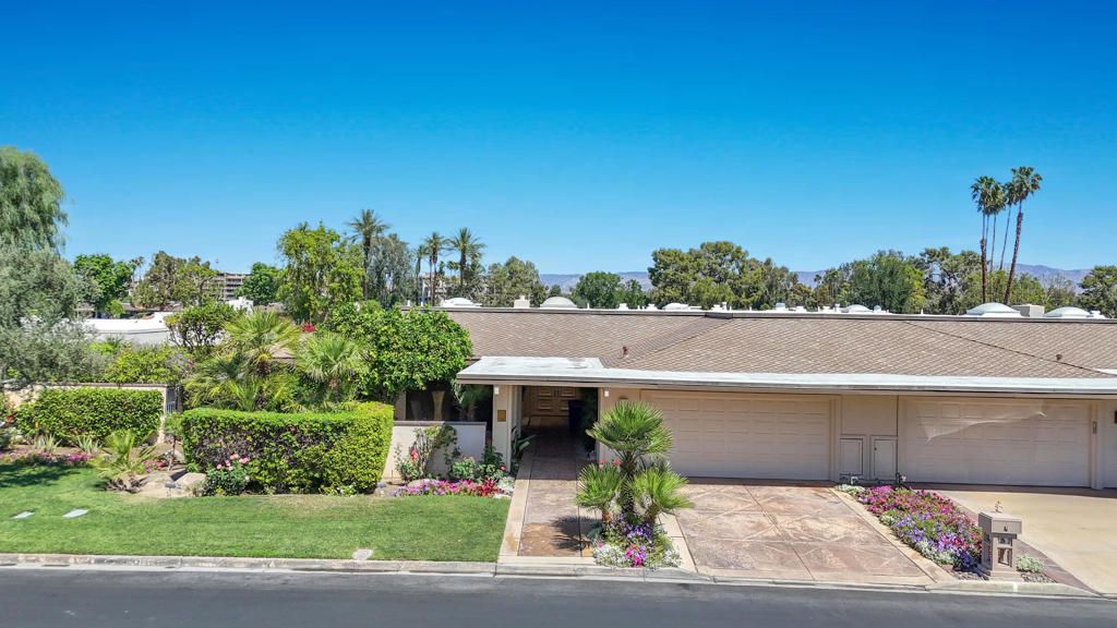 24 Columbia Drive, Rancho Mirage, CA 92270