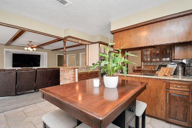 9811 Rocktree Drive, Houston, TX 77040