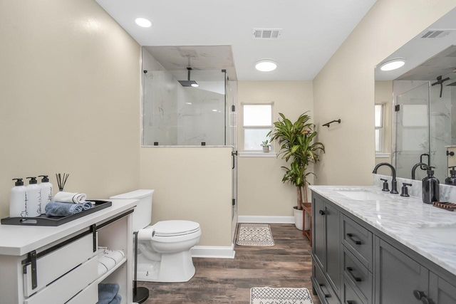 9811 Rocktree Drive, Houston, TX 77040