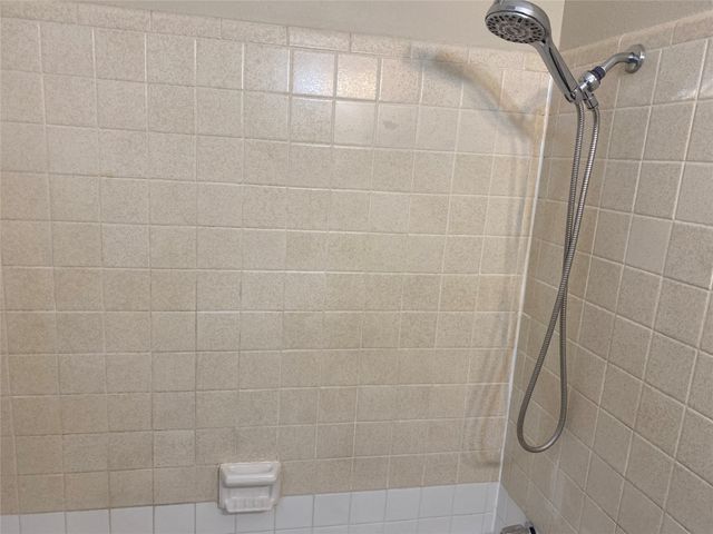 619 Arbor Lane, Lancaster, TX 75134