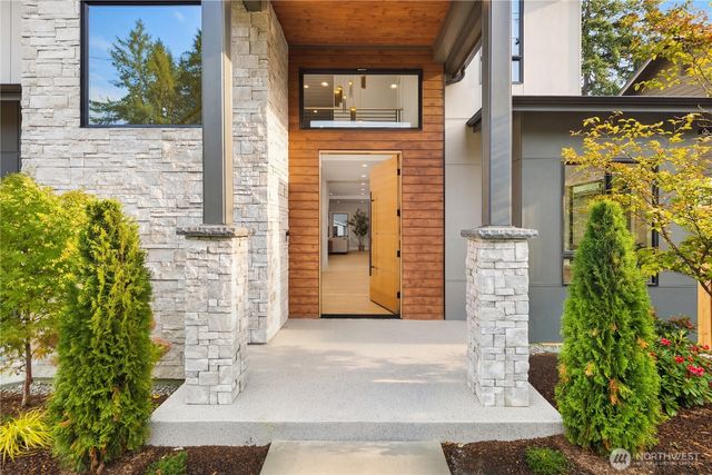 1630 104th Avenue SE, Bellevue, WA 98004
