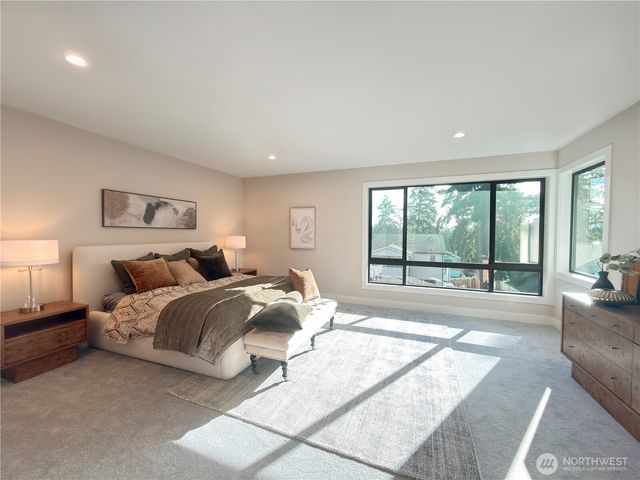 1630 104th Avenue SE, Bellevue, WA 98004